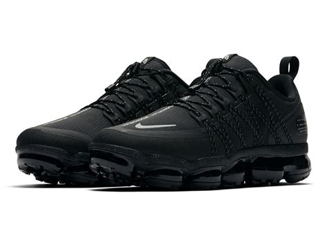 nike vapormax run utility black.